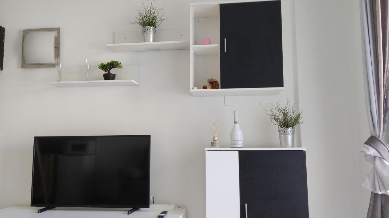 Paseo De Gracia - Lovely Studio By The Sea! Los Cristianos  Bagian luar foto